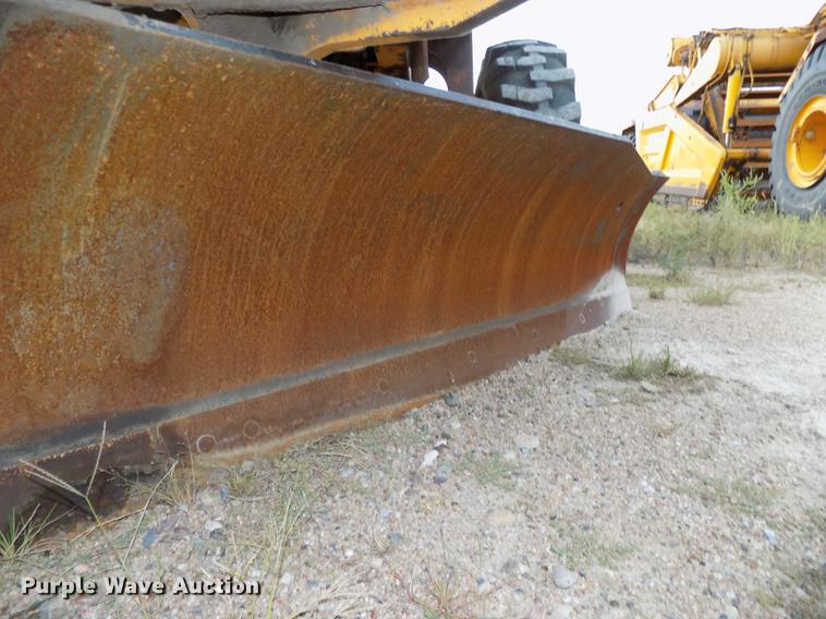 image for item DB8584 1966 Galion 160L rigid frame motor grader