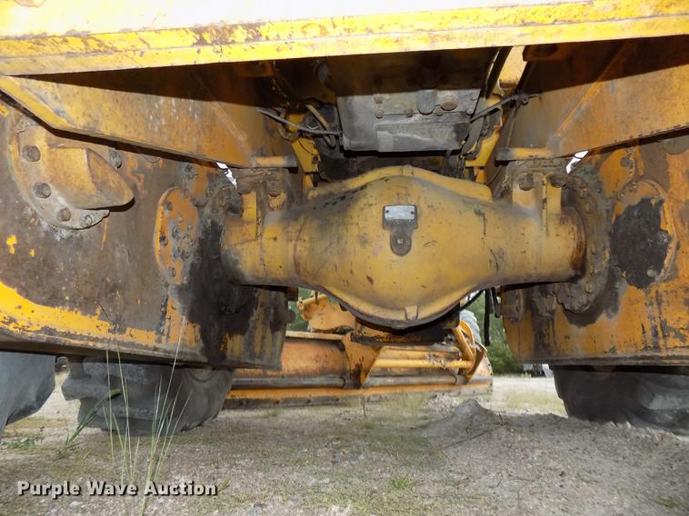 image for item DB8584 1966 Galion 160L rigid frame motor grader