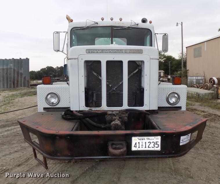 image for item DB8586 1979 International Paystar 5000 ready mix truck