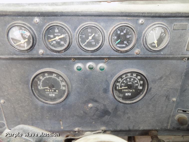 image for item DB8586 1979 International Paystar 5000 ready mix truck