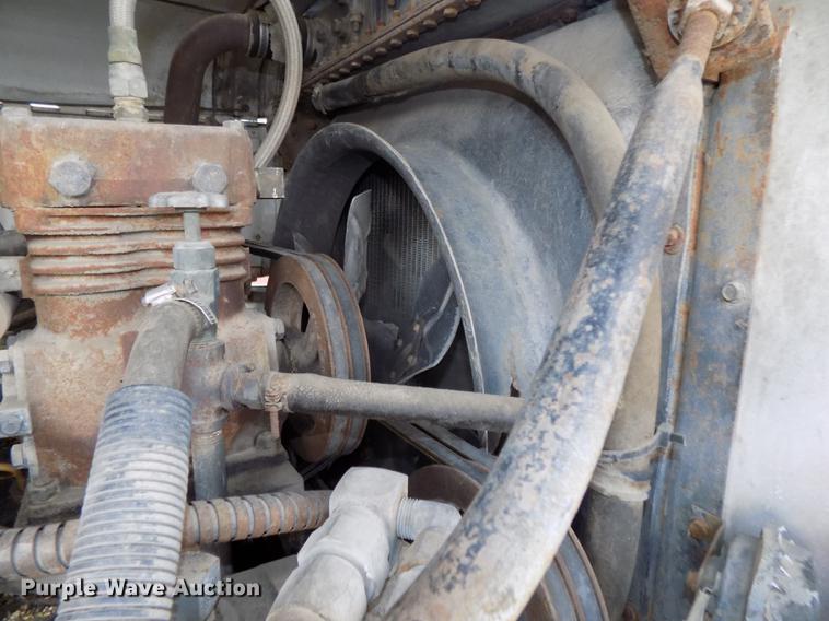 image for item DB8586 1979 International Paystar 5000 ready mix truck