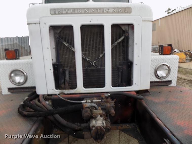 image for item DB8586 1979 International Paystar 5000 ready mix truck