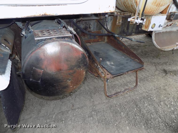 image for item DB8586 1979 International Paystar 5000 ready mix truck