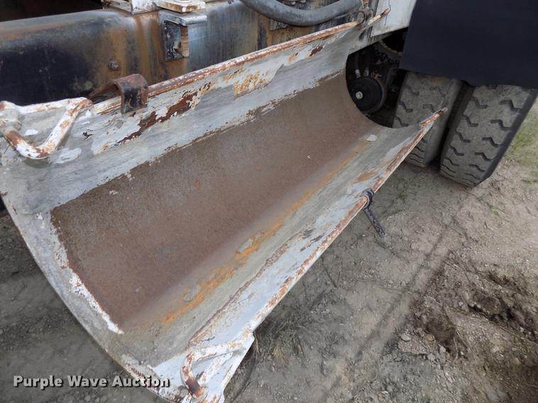 image for item DB8586 1979 International Paystar 5000 ready mix truck