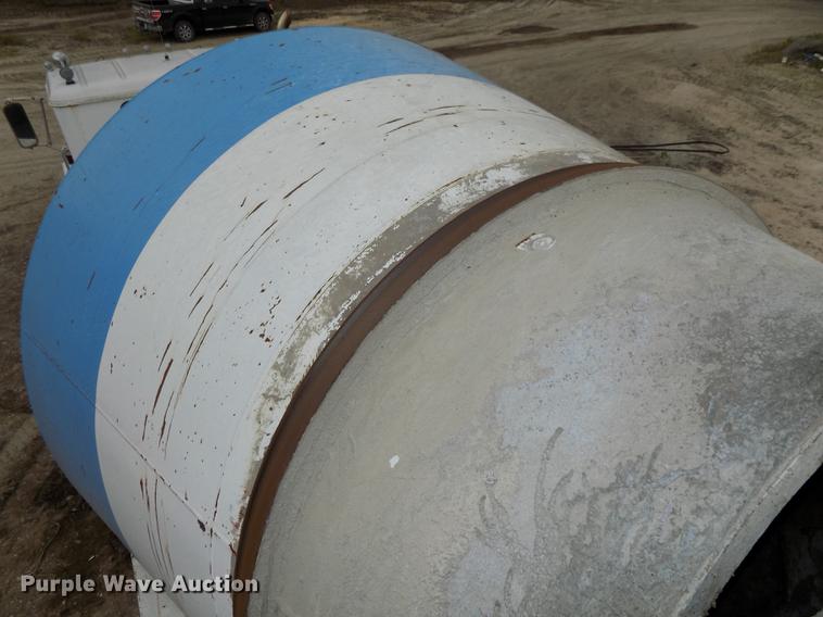 image for item DB8586 1979 International Paystar 5000 ready mix truck