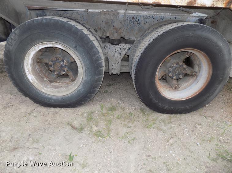 image for item DB8586 1979 International Paystar 5000 ready mix truck