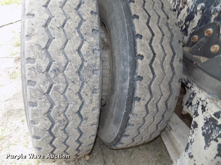 image for item DB8586 1979 International Paystar 5000 ready mix truck