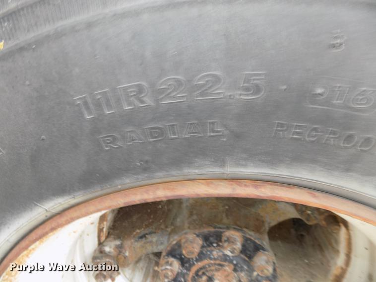 image for item DB8586 1979 International Paystar 5000 ready mix truck