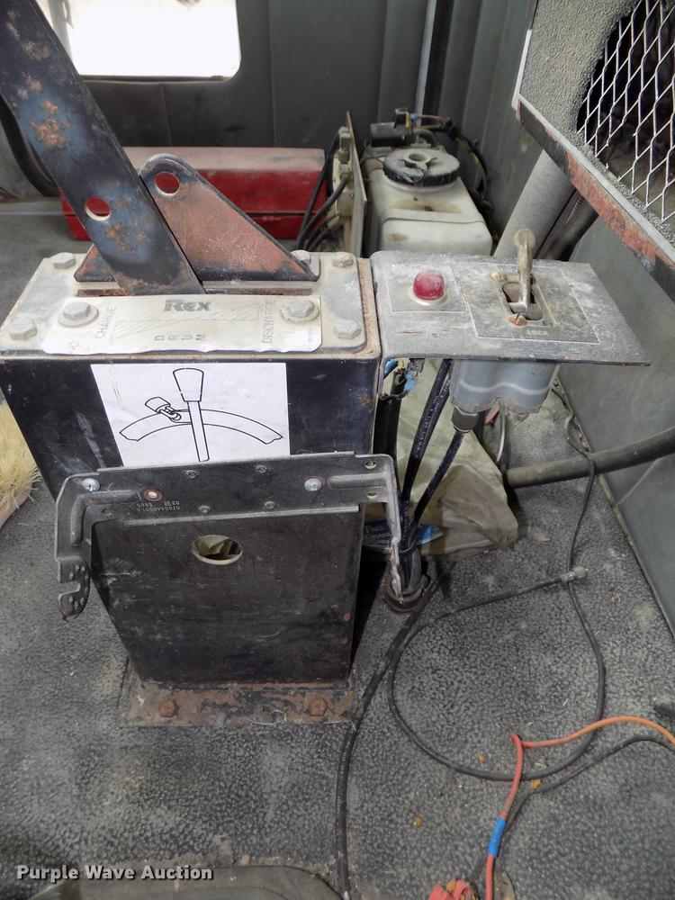 image for item DB8587 1995 Volvo Aero ACL ready mix truck