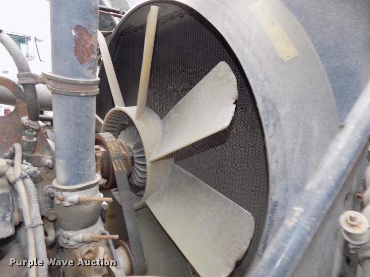 image for item DB8587 1995 Volvo Aero ACL ready mix truck