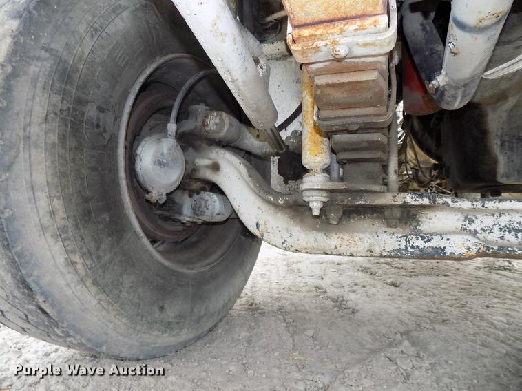 image for item DB8587 1995 Volvo Aero ACL ready mix truck