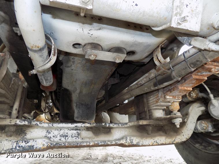 image for item DB8587 1995 Volvo Aero ACL ready mix truck