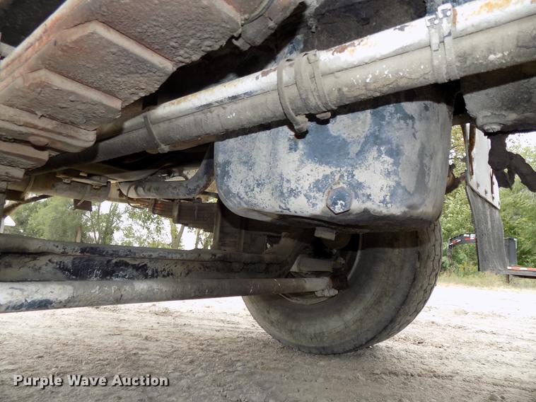 image for item DB8587 1995 Volvo Aero ACL ready mix truck