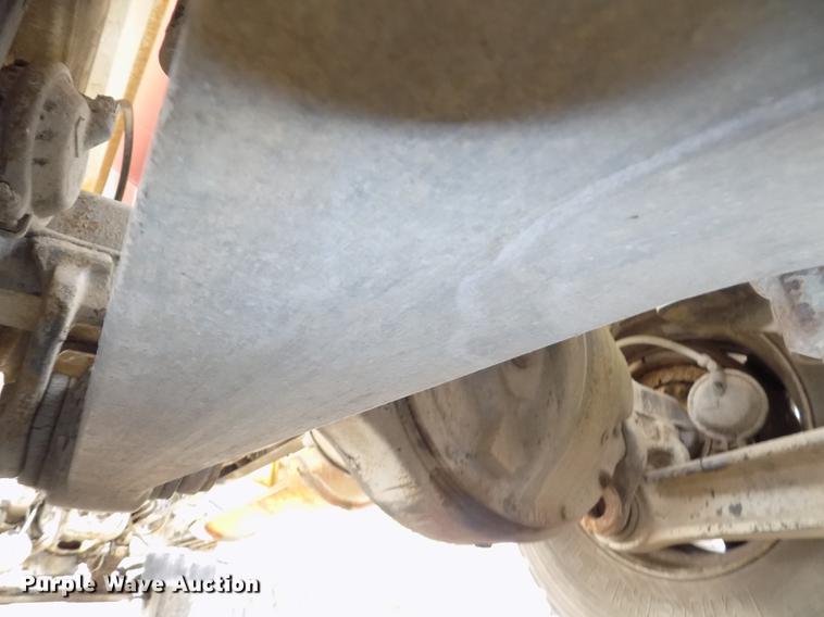 image for item DB8587 1995 Volvo Aero ACL ready mix truck