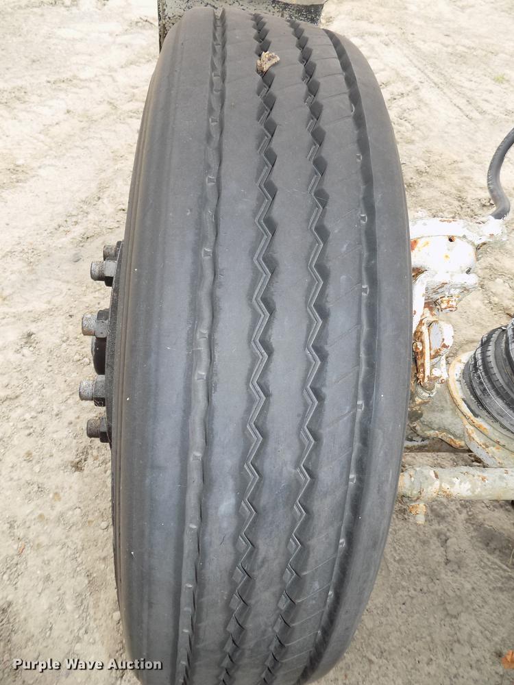 image for item DB8587 1995 Volvo Aero ACL ready mix truck