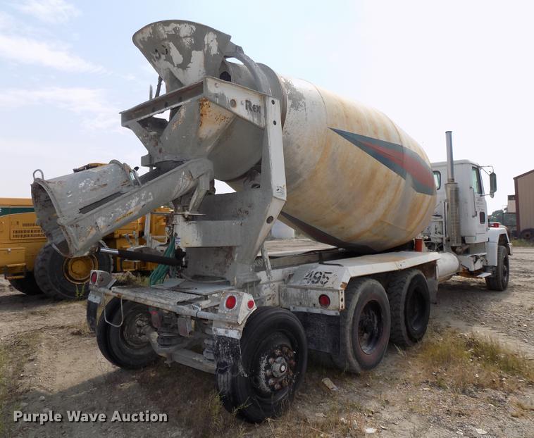 image for item DB8588 1995 Volvo Aero ACL ready mix truck