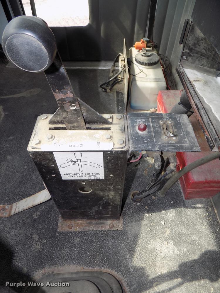 image for item DB8588 1995 Volvo Aero ACL ready mix truck