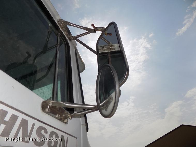 image for item DB8588 1995 Volvo Aero ACL ready mix truck