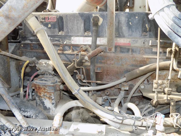 image for item DB8588 1995 Volvo Aero ACL ready mix truck