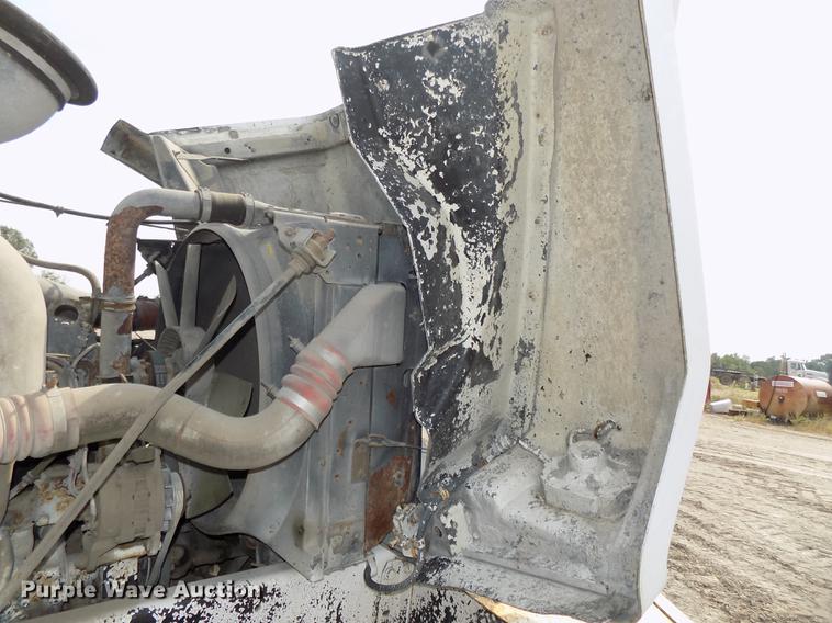 image for item DB8588 1995 Volvo Aero ACL ready mix truck