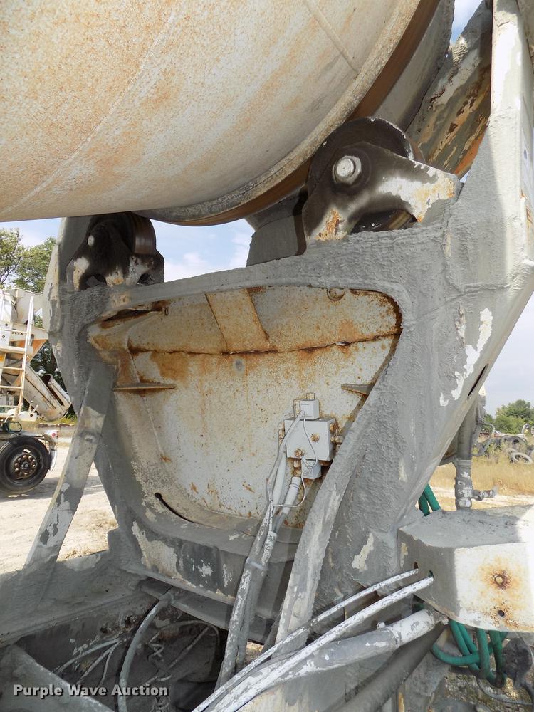 image for item DB8588 1995 Volvo Aero ACL ready mix truck