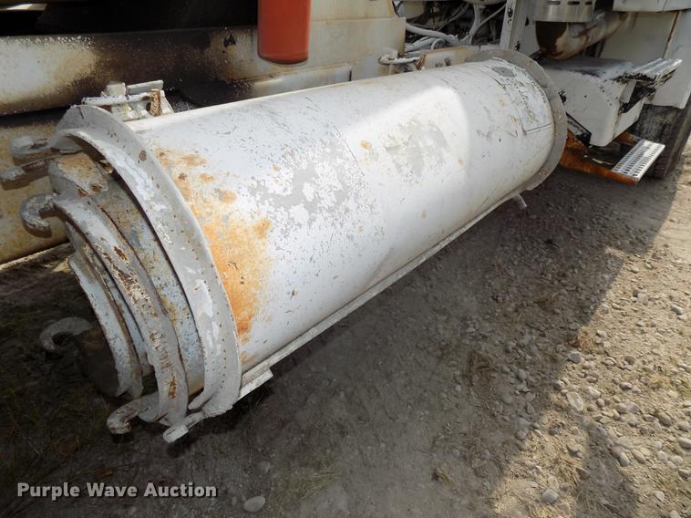 image for item DB8588 1995 Volvo Aero ACL ready mix truck