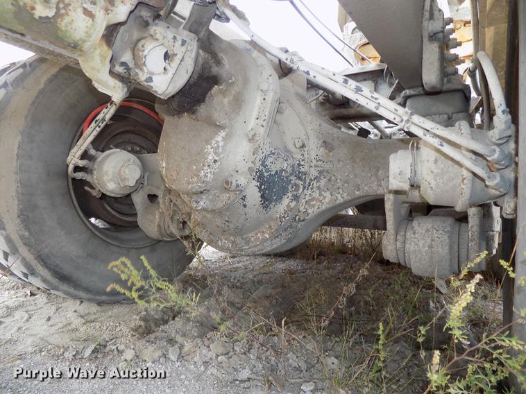 image for item DB8588 1995 Volvo Aero ACL ready mix truck