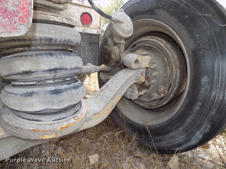 image for item DB8588 1995 Volvo Aero ACL ready mix truck