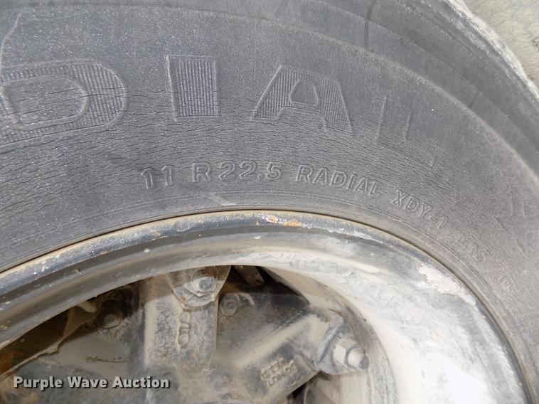 image for item DB8588 1995 Volvo Aero ACL ready mix truck