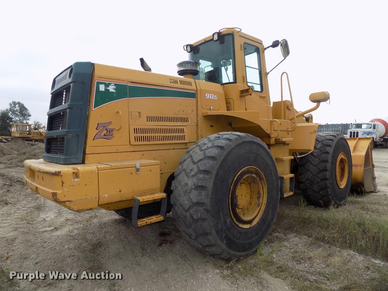 image for item DB8589 2001 Kawasaki 90Z IV wheel loader