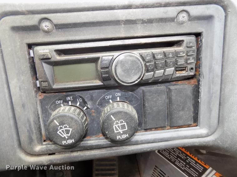 image for item DB8589 2001 Kawasaki 90Z IV wheel loader