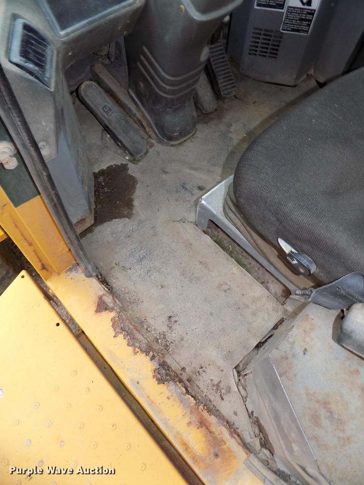 image for item DB8589 2001 Kawasaki 90Z IV wheel loader