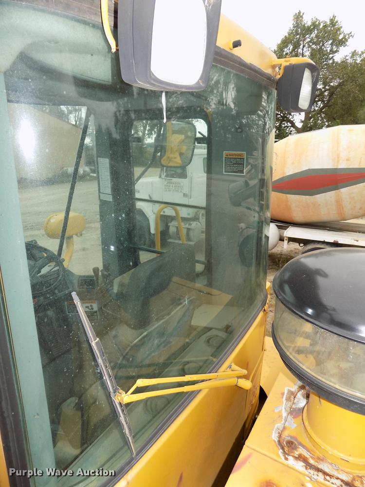 image for item DB8589 2001 Kawasaki 90Z IV wheel loader