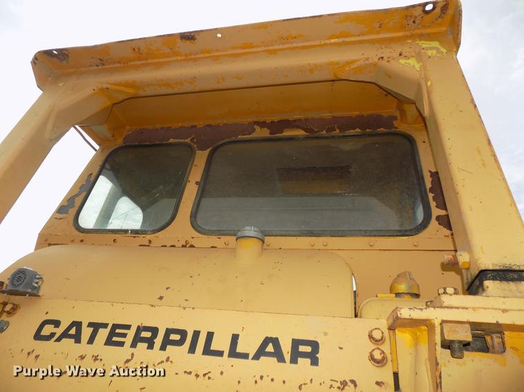 image for item DB8590 1973 Caterpillar D7F dozer