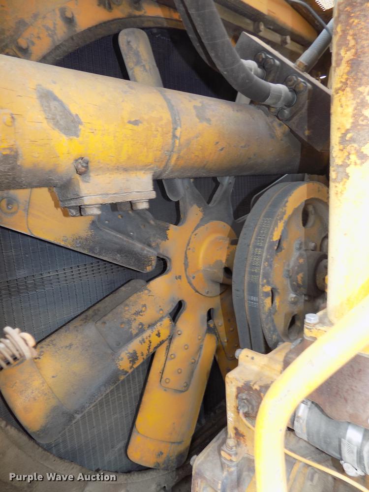 image for item DB8590 1973 Caterpillar D7F dozer
