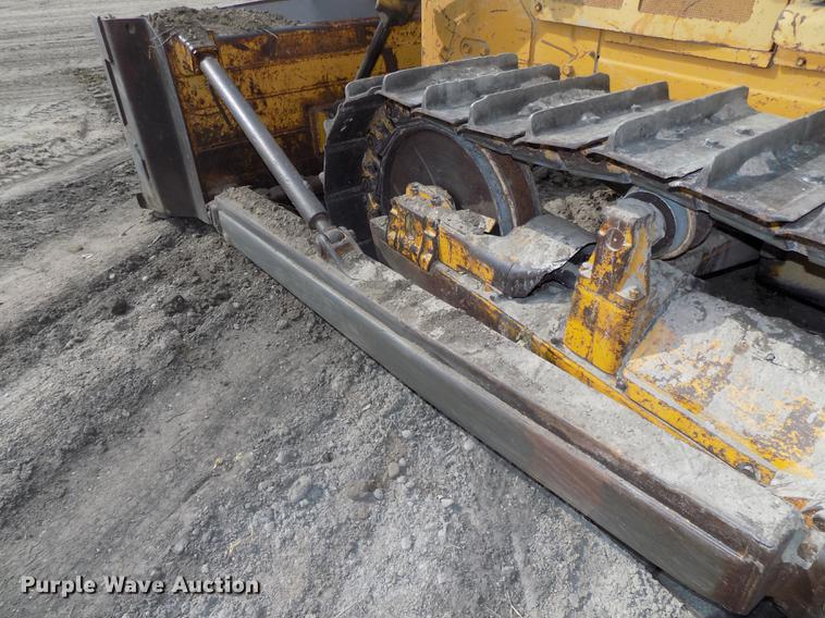 image for item DB8590 1973 Caterpillar D7F dozer