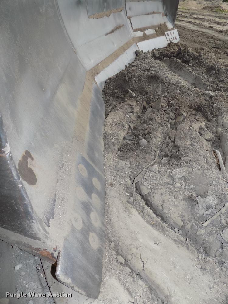 image for item DB8590 1973 Caterpillar D7F dozer