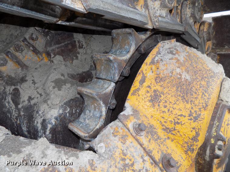 image for item DB8590 1973 Caterpillar D7F dozer