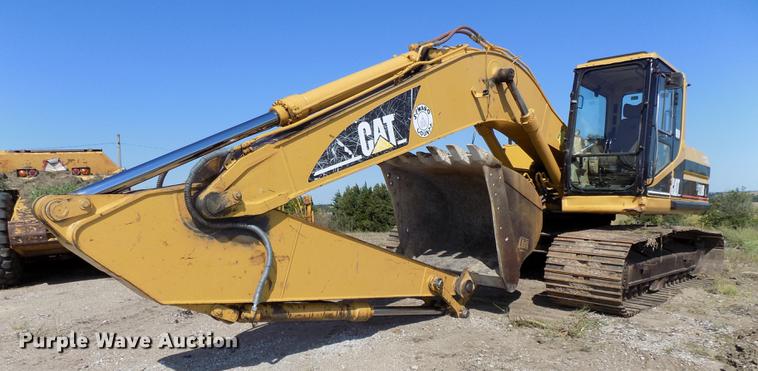 image for item DB8598 1999 Caterpillar 320B L excavator