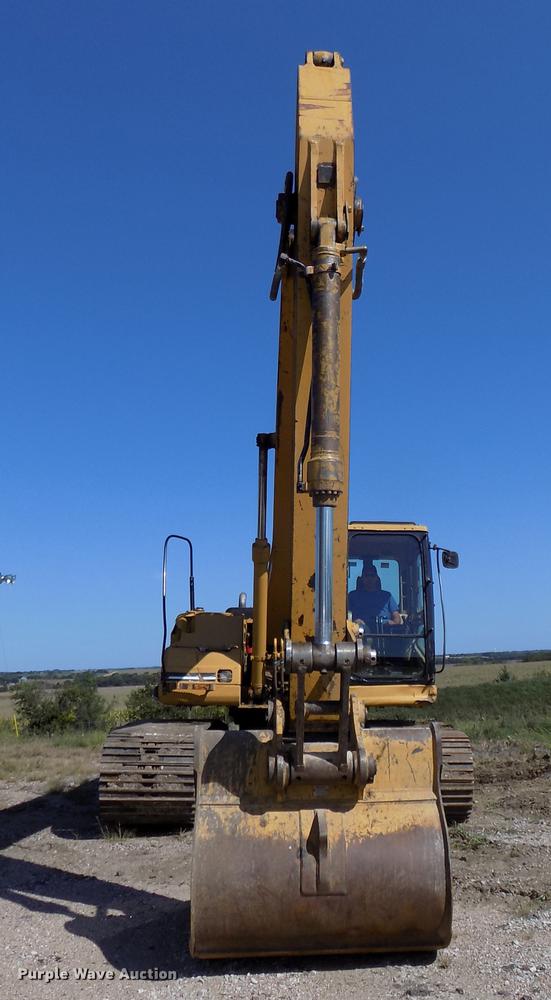 image for item DB8598 1999 Caterpillar 320B L excavator