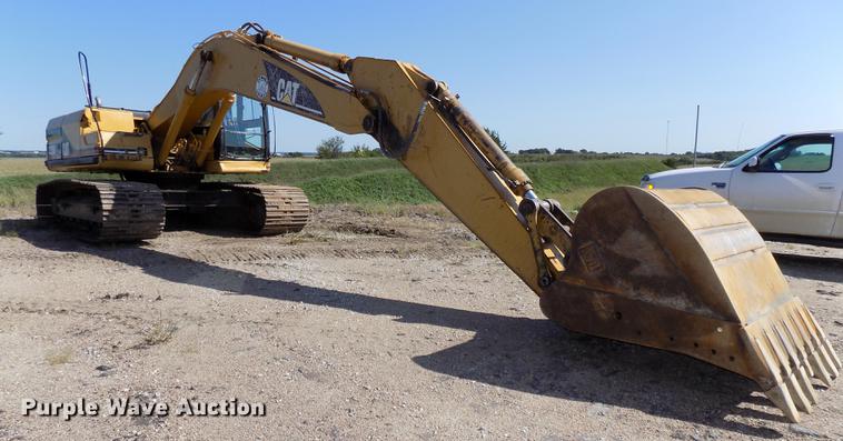 image for item DB8598 1999 Caterpillar 320B L excavator