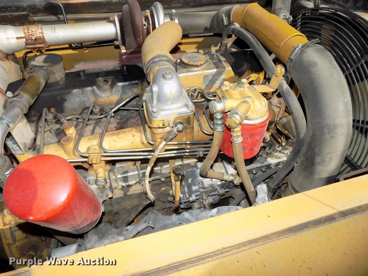 image for item DB8598 1999 Caterpillar 320B L excavator