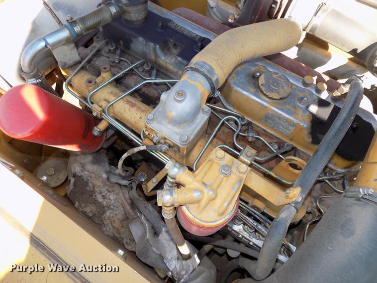 image for item DB8598 1999 Caterpillar 320B L excavator