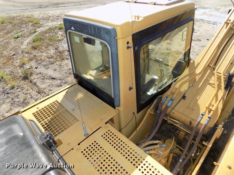 image for item DB8598 1999 Caterpillar 320B L excavator