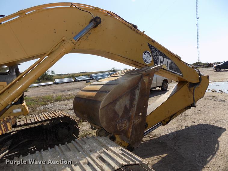 image for item DB8598 1999 Caterpillar 320B L excavator