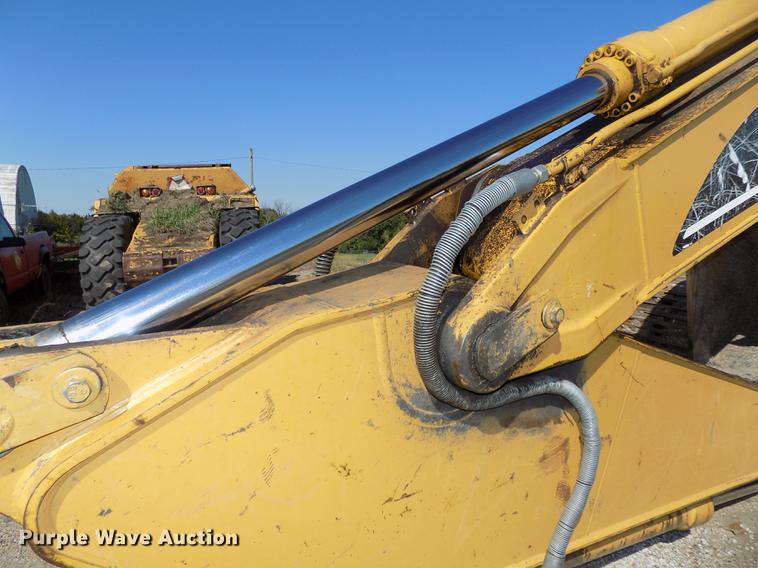 image for item DB8598 1999 Caterpillar 320B L excavator