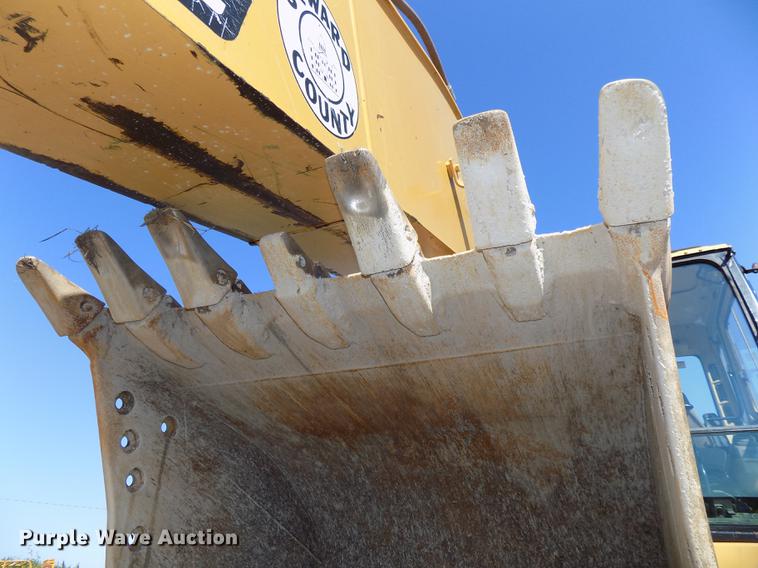 image for item DB8598 1999 Caterpillar 320B L excavator