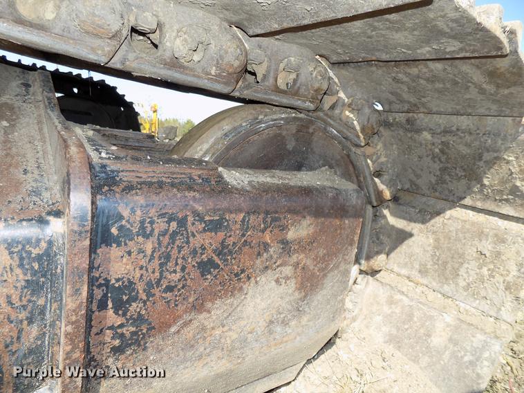 image for item DB8598 1999 Caterpillar 320B L excavator