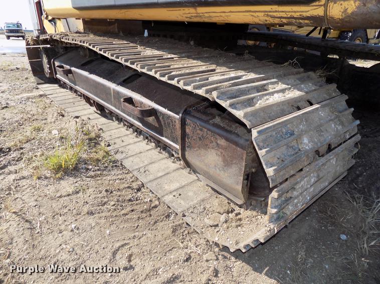 image for item DB8598 1999 Caterpillar 320B L excavator