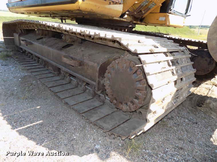 image for item DB8598 1999 Caterpillar 320B L excavator